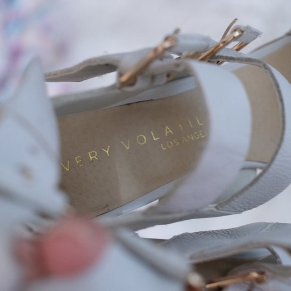 Heels - Picture 10 of 10